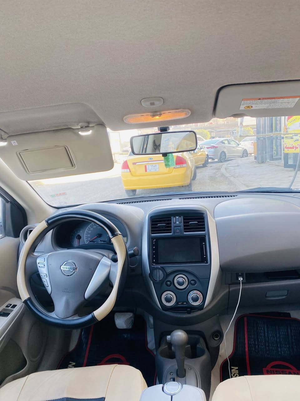 السلام عليكم          نيسان صني موديل 2020  بيهه بارد خشم البنيد   وتعديل بلحوض الخلفي بسيط اصبعين السياره جاهزه 
سنويه 2026 لشهر ال12 
السعر 115 
***********
