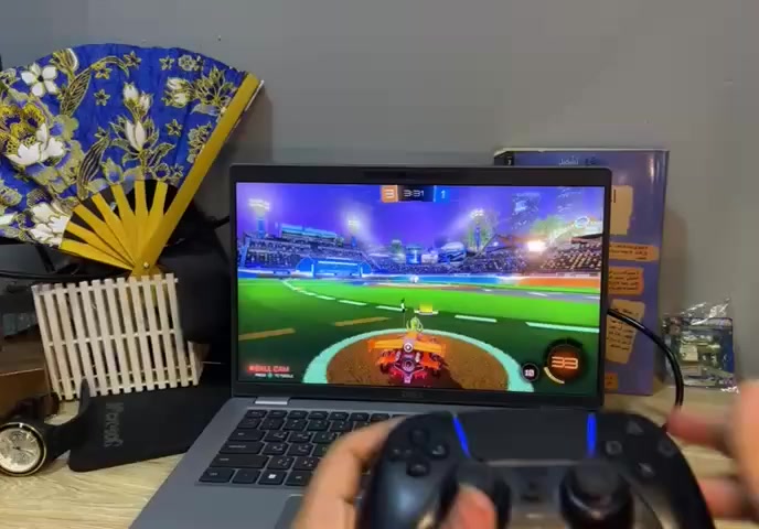 عندي لابتوبDell سوبر سلم جيل حديث استخدام شهرين آخو الجديد
لابتوب ديل بتصميم عصري وأنيق، "أخو الجديد" مستخدم 
⚙️ المواصفات التقنية:
• المعالج: Intel Core i5 (الجيل 11) بتردد يصل إلى 3.00GHz - أداء قوي جداً.
• الذاكرة (RAM): سعة 8GB (قابل للتطوير حتى 64GB).
• كارت الشاشة: Intel Iris Xe Graphics (أداء رسومي ممتاز للألعاب والبرامج).
• التخزين: 256GB SSD NVMe (سرعة فائقة في التشغيل ونقل البيانات).
• الشاشة: 14 إنش بدقة عالية الوضوح.
• المنافذ: (USB-C, HDMI, USB 3.0, AUX).
🚀 كفاءة الأداء:
• للعمل الهندسي والتصميم: يشغل بكفاءة (AutoCAD, Photoshop, Revit, Premiere).
• للألعاب: يشغل (GTA V, PUBG, Fortnite) وغيرها بإعدادات مناسبة.
• للدراسة والبرمجة: مثالي جداً بفضل وزنه الخفيف (Super Slim) 
وسرعة استجابته
السعر 535
واذا عدك pc نراوس 
.


**إذا كنت صاحب هذا الإعلان وتريد حذفه لأي سبب، رجاءا أرسل رسالة إلى الدعم الفني**