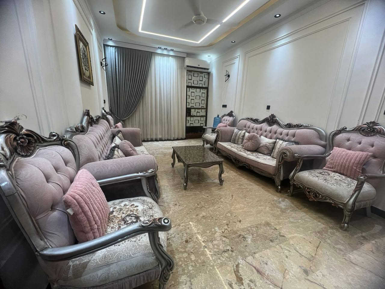 السلام عليكم تخم قنفات مستعمل نظيف جداً ماخذتة بمليون و700 
واريد ابيعة بمليون
مكاني بغداد الشعب


**إذا كنت صاحب هذا الإعلان وتريد حذفه لأي سبب، رجاءا أرسل رسالة إلى الدعم الفني**