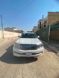 لاندكروز GXR • ٢٠١١ • مكفولة
