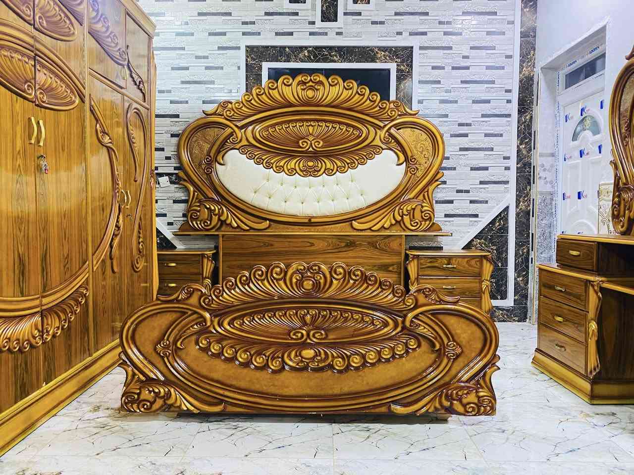 سلام عليكم يوجد غرفه نوم مستخدمه للبيع خشب حطاطه العنوان الرمانه يم الجسر الاستفسار ***********
