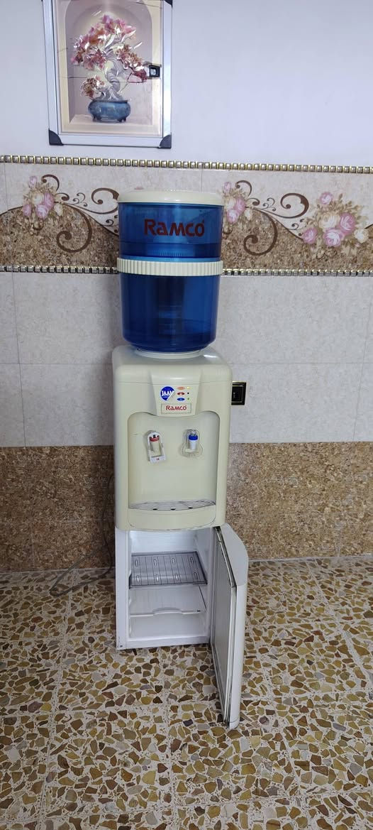 ثلاجه رانكو شرط شغل وضع شركه  سعر 75 الف *********** أو ***********
