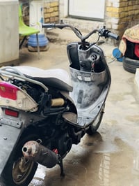 ماكس منغولي • نواقص خفيفة • قرب جسر الثورة