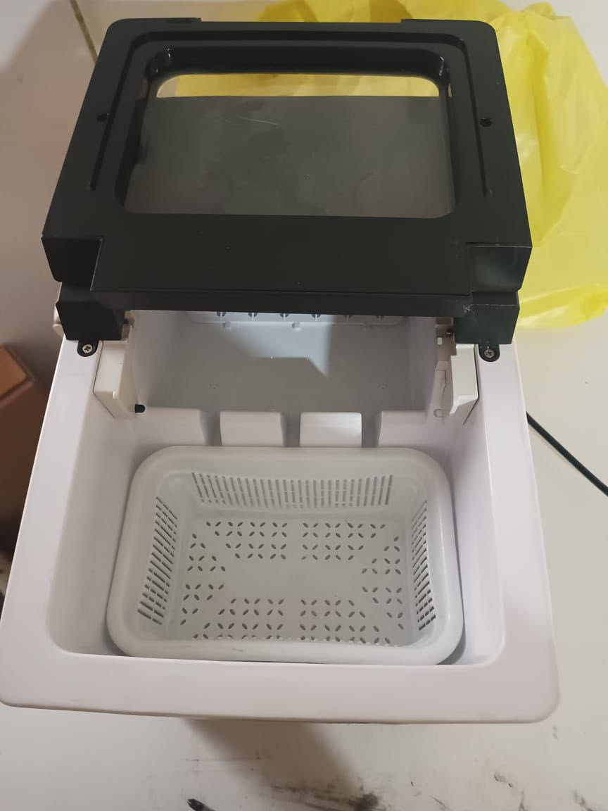 مكوى جديد مابي ضرر اريده ٧٥ صانعه ثلج جديده 
 ماركة سلفر كرست 
تصنع 9 قوالب ثلج٥٠بغداد محموديه


**إذا كنت صاحب هذا الإعلان وتريد حذفه لأي سبب، رجاءا أرسل رسالة إلى الدعم الفني**