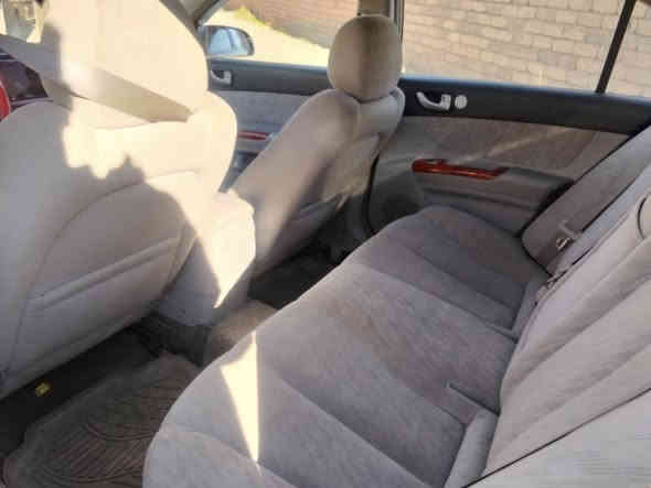 مكلف بلنشر للبيع سوناتا مكصوص مامسجل فول مواصفات كير محرك صدر تايرات تبريد تدفا كلها  فتحت سقف فول ومواصفات نظيف حيل السيارة ويرهم مراوس 
***********
