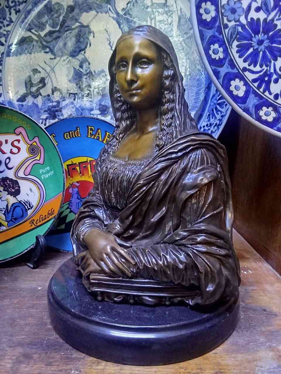 عمل نصفي برونز موناليزا موقع وزن ثقيل قاعدة مرمر ارتفاع 26سم سعر عل خاص


**إذا كنت صاحب هذا الإعلان وتريد حذفه لأي سبب، رجاءا أرسل رسالة إلى الدعم الفني**