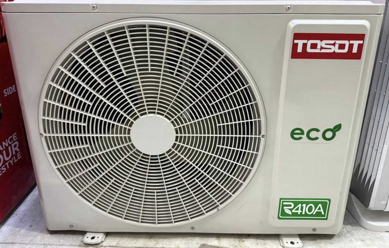 السلام عليكم
سبلت عمودي توسوت 
جديد كارتون 2025
غاز 410 مقفول 
كاااااارتون مستخدم شهرين  
مكاني ناصريه
***********
