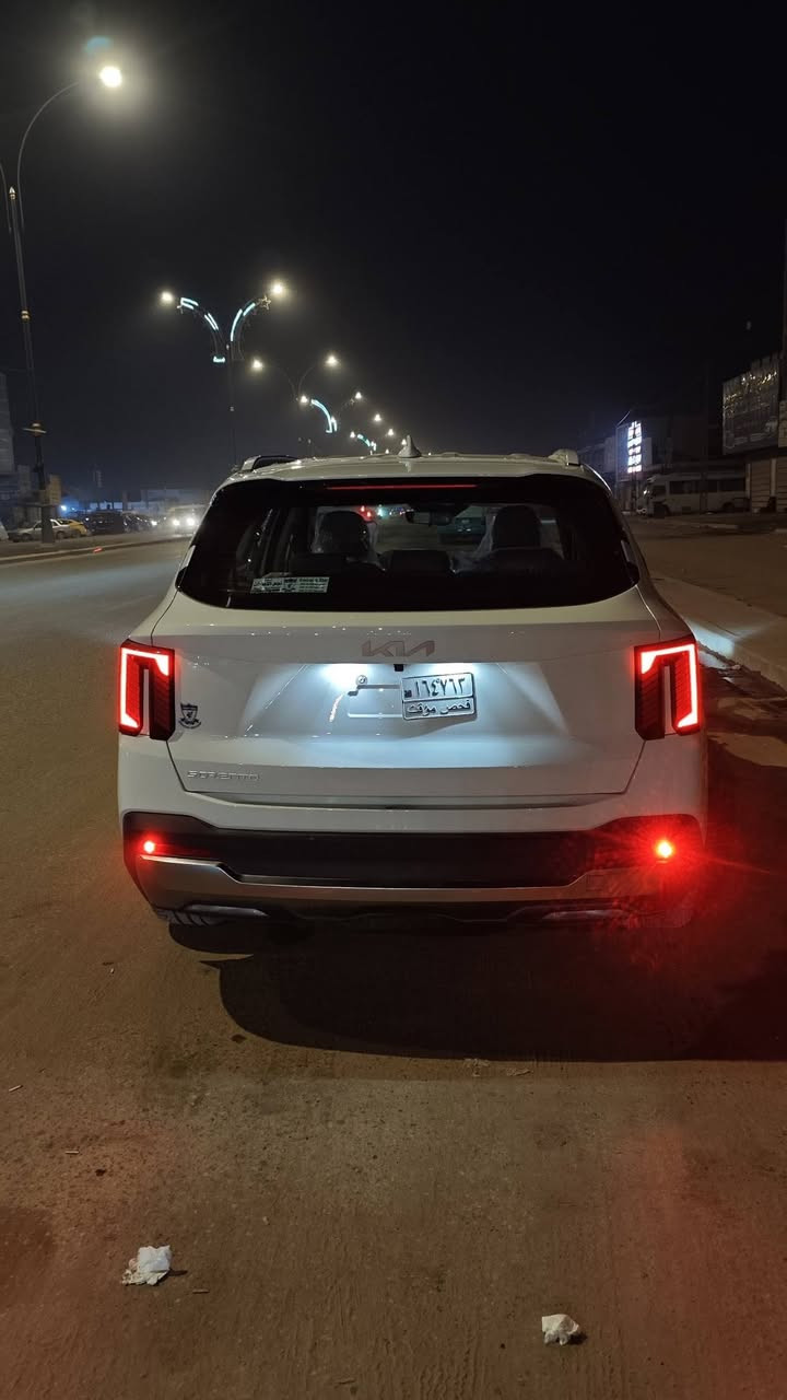 سلام عليكم
سورنتو2025 خليجي 
السياره ضمان الشركه الدوليه
زيروو ماشه 3000
((مواصفات السيارة ))
*
محرك//6سلندر 

اربع وضعيات قياده Ece-tcomFoR-smdt-cpot-
بصبة تشغيل+بصمه ابواب+تشغيل عن بعد
*كير موس
*ويل 20
*تحريك ريمونت امامي خلفي
*مثبت سرعه
*سايد بريك بصمه
*حساسات اماميه خلفيه 6 جهات
*ضوئيه زينون+LED+كاشفات
*باك لايت LED 
*كامرا/360درجه/ دواره
*شفتان مقود
*شاشه كبيره نكفيشن
* اضاءه داخليه هادئه لمس ( الاضاءه ثلجيه امامي خلفي من جانبين الكراسي الخلفيه)
* مقاعد مخمل ( كهربائيه) 
*شاشه لمس تبريد 
*ثلاث قطع تبريد 
*نظام -مانع انزلاق+نزول منحدرات
*اشاره بالمري الجانبيه
*منفذ طاقه + شاحن لاسلكي 
* صندوق كهرباء 
بعد بيه مواصفات أكثر 
عنوان بابل الحله
***********
