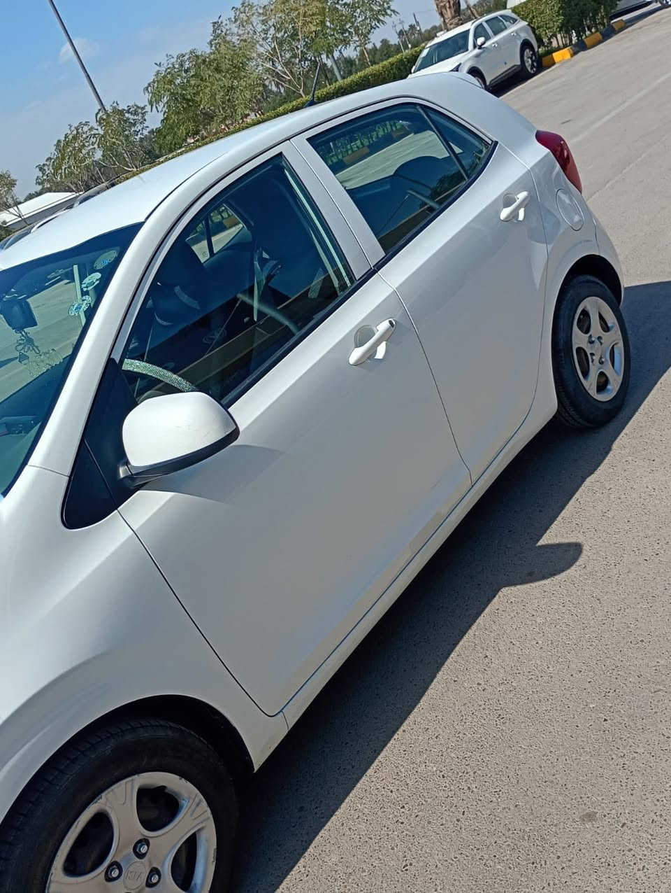 سيارة بيكانتو للبيع موديل ٢٠١٨ رقم اربيل 📣🚦
سيارة ماشية ٧٧ الف كيلو متر 
نضيفه اي ضربة مابيها 
فقط تعديل ع بارد قليل 
سعرها كاش ٩٨ ورقة وبيها مجال بسيط 
للاستفسار أتواصل واتساب 
***********☎️📞
