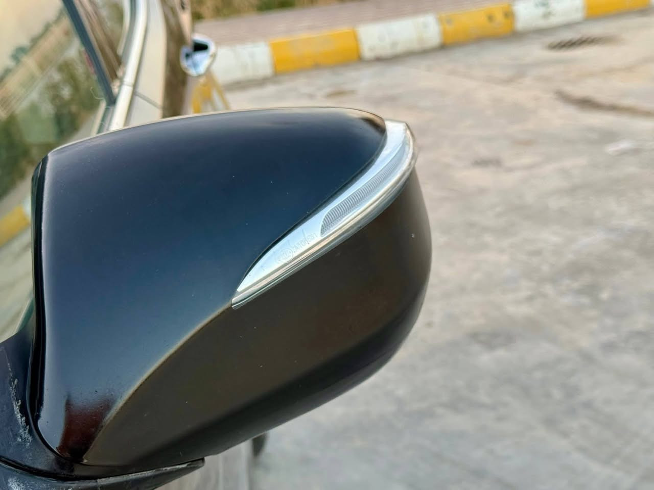 اسلام عليكم امرخصه مدير الكروب 
سنتافي مديل17.فول .مواصفات ..4 سلندر تخم تاير كير محرك كارتون الشراي تحويل مباشر المكان بصره ابو الخصيب السعر 150 $ وبيه مجال قليل للتصال ***********
