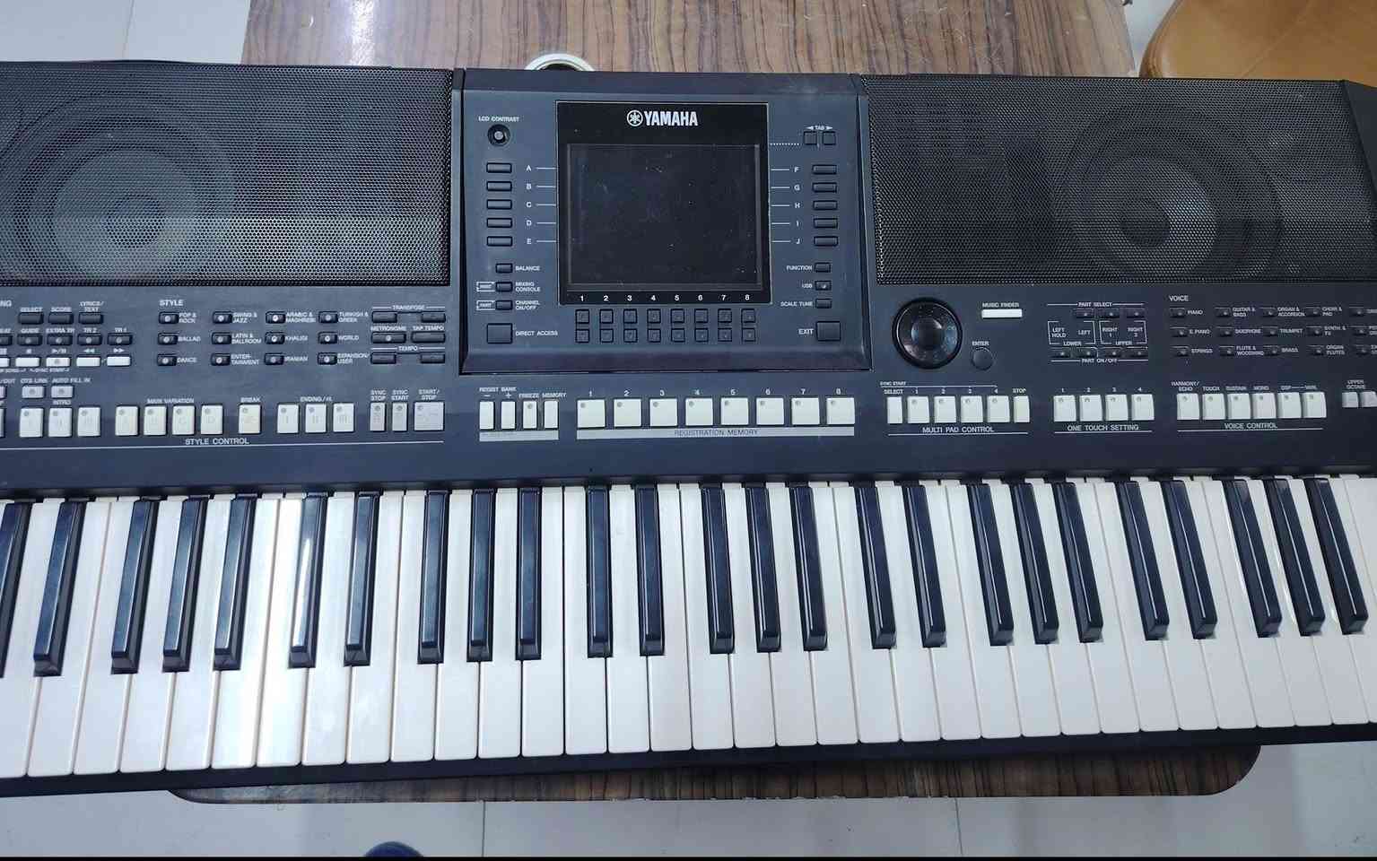 ياماها 2000 كلش نضيف مع برنامج فول  سعره 700الاف للتصال ***********
