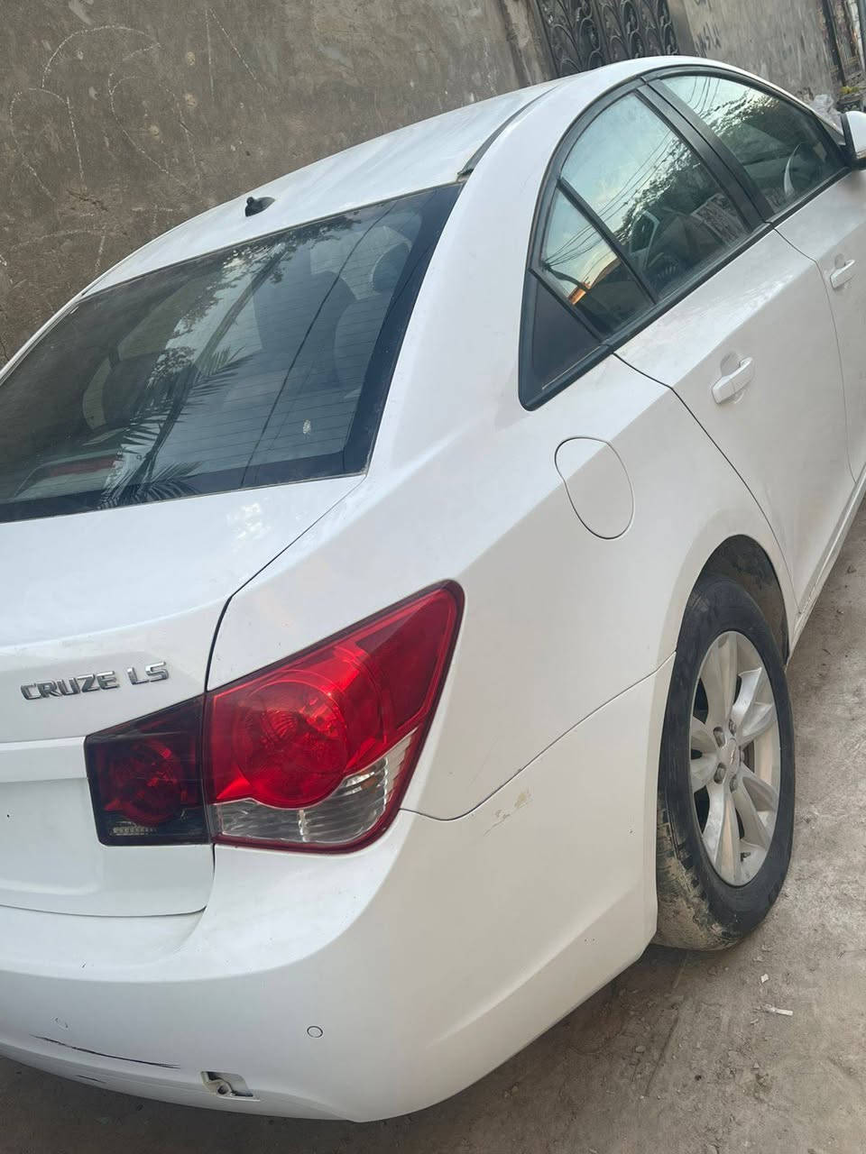 للبيع شوفرليت كروز موديل 2015 خليجي محرك1800 البدي نضيف جدا قبق الجنطة بي دحجة اثر ستوته ومصلح بارد دعامية موجودة رقم شمالي السيارة بيها كنترول الكير  ضرب اثر تجربة من كهربائي وحاليا ممبرمج عدل ومحد دبرة بنجف ابيع ع عطلها مكانها بالنجف السعر 70 وبي مجال اتصل للتفاصيل اكثر  
*********** واتساب/اتصال
