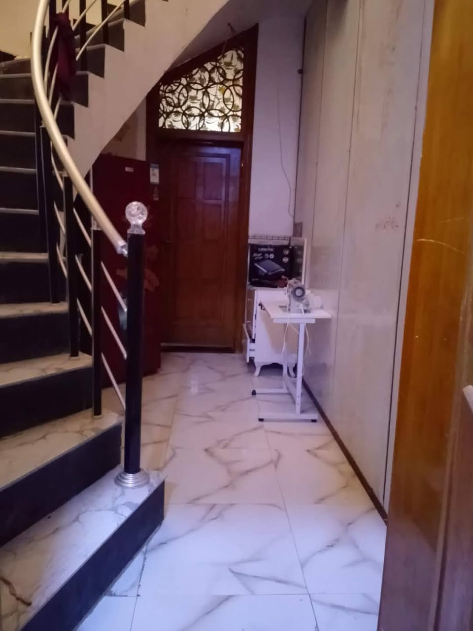 بيت رهن 200متر كامل موصفات بل نضال مقابيل المصتوصف رينته ب40 سنتين ***********

