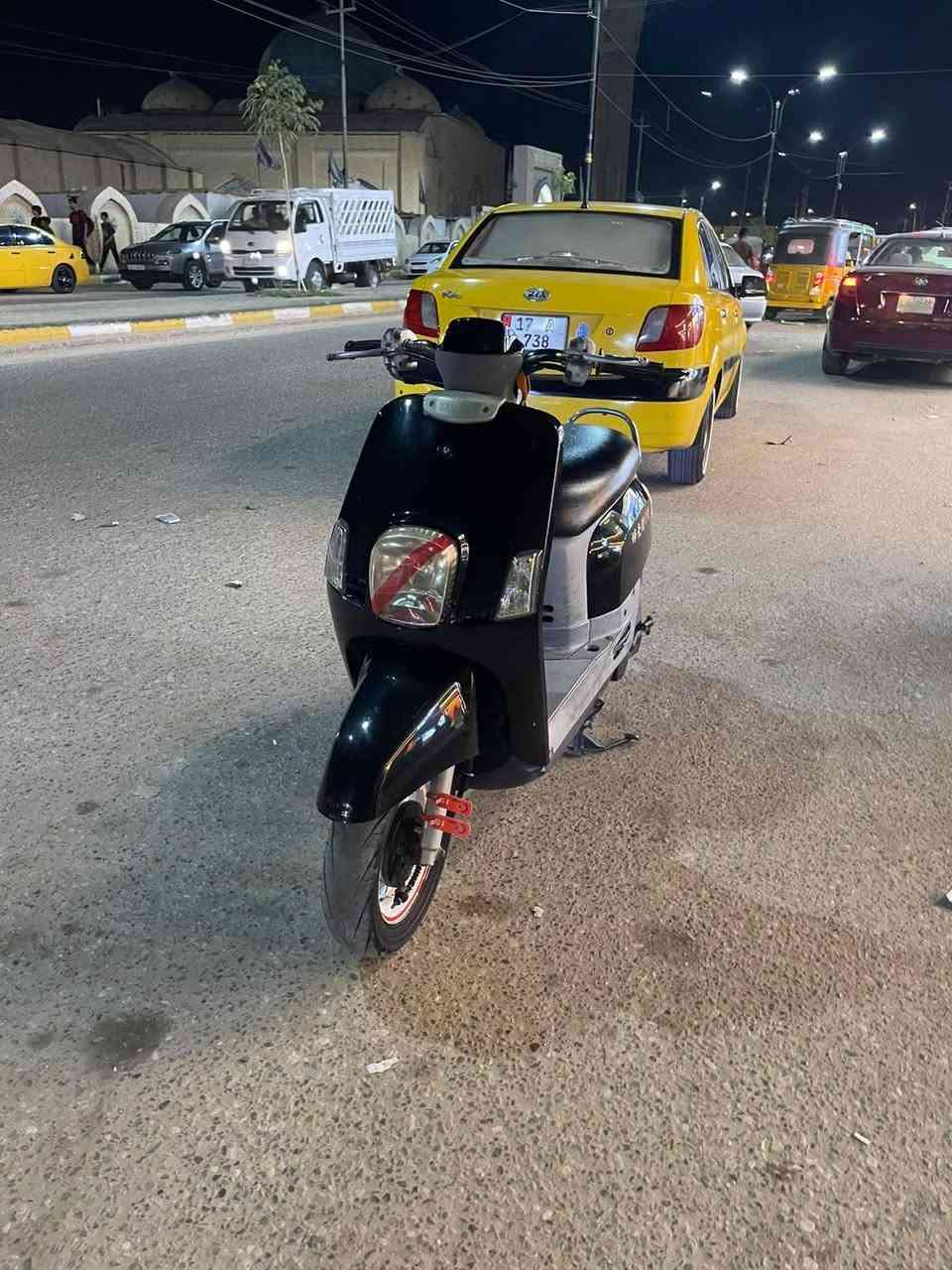 دراجه ماكس بوليس مطلعه حاويه ع ايدي وصل معرض موجود ع وضع الحاويه كلشي شغال بيها سعره ب875 وبيها مجال مكاني ناصريه غراف ***********
