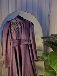 فستان حفلات • جديد ملبوس • لحد ٦٠كجم