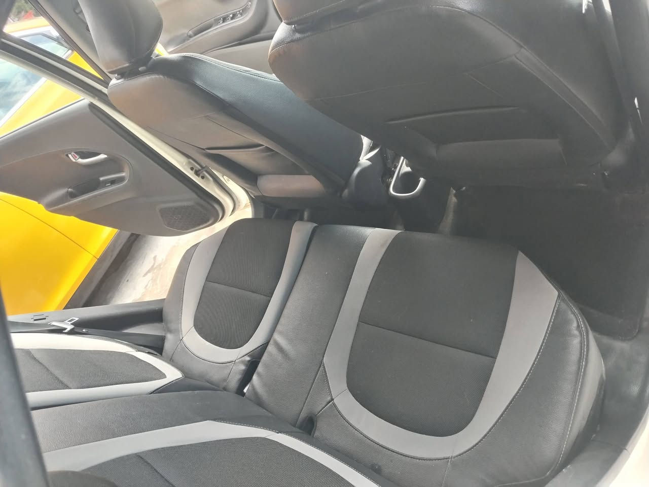 سلام عليكم كيا بيكانتو موديل 2015 كفاله سياره
رقم اربيل دوالي بسمي  فول بصمه ابواب بصمه تشغيل
ماشية 45 لف سياره خليجي  سياره جديده كلش وبل عافيه ع يخذهه
الاستفسار اتصال أو واتساب ***********
مكان سيارة محافظة ديوانية
