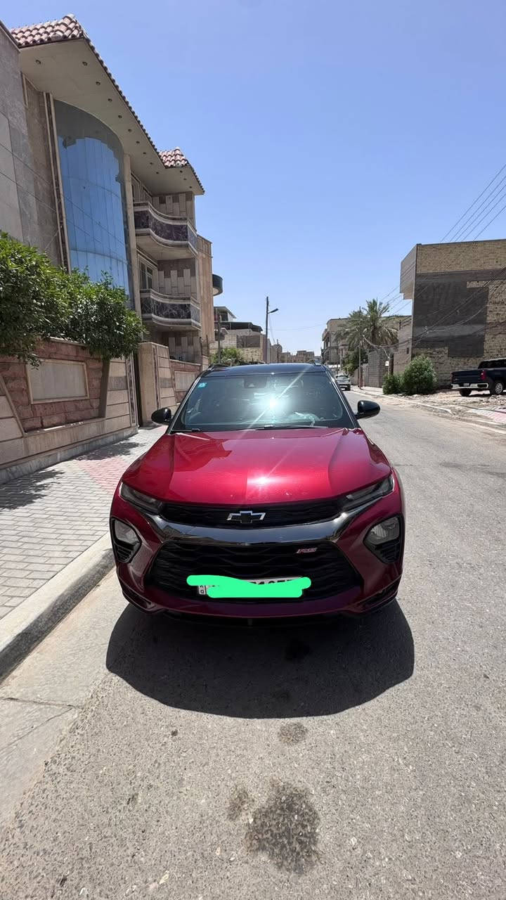 سلام عليكم 
شوفرليت تريل بلايزر للبيع 
الفئة RS
موديل : 2022  بإسمي
الون ماروني - سقف اسود بلاك توب
المحرك 3 سلندر 1300 تيربو
الضرر قبق جنط فقط ومبدل 
- بصمة تشغيل وابواب
- تشغيل عن بعد
- لايتات زينون - بكلايت LED لد
-شاشه اندرويد كار بلي
- تحكمات ستيرن + تدفئه ستيرن 
-انضمة قياده SPORT + ECO
نظام اوتو ستوب - مانع انزلاق - مثبت سرعه 
- دبل كزوز خلفي - ويل كب رياضي 
مرقمه كربلاء مكاني كربلاء 
السياره جديده جدا نشاط وقوة وعزل محترم
السعر ١٤٠


**إذا كنت صاحب هذا الإعلان وتريد حذفه لأي سبب، رجاءا أرسل رسالة إلى الدعم الفني**