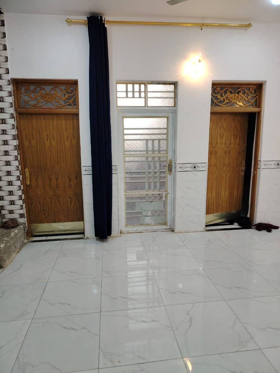 ✅دار للبيع 200عمود 132

✅ يحتوي على 2غرف

✅استقبال ومطبخ وحمام

✅خارجيه وداخليه 
✅يبعد عن شارع العام150متر
✅شوارع تبليط اناره مولد شارع ذهبي
✅ بناء جناي  مدارس اهليه وحكوميه ومركز صحي
✅صب كونكريت اساس وقف
✅سعر البيت 55قابل لتفاوض 
✅***********اتصال
#*********** واتساب  مكتب الكوثر للعقارات العامه 
يوجد لدينا جميع المساحات

والبيوت 500متر0سعر90 طابقين

بيت 200متر سعر60طابق واحد

بيت100 متر سعر33

بيت120سعر34

بيت50سعر18
