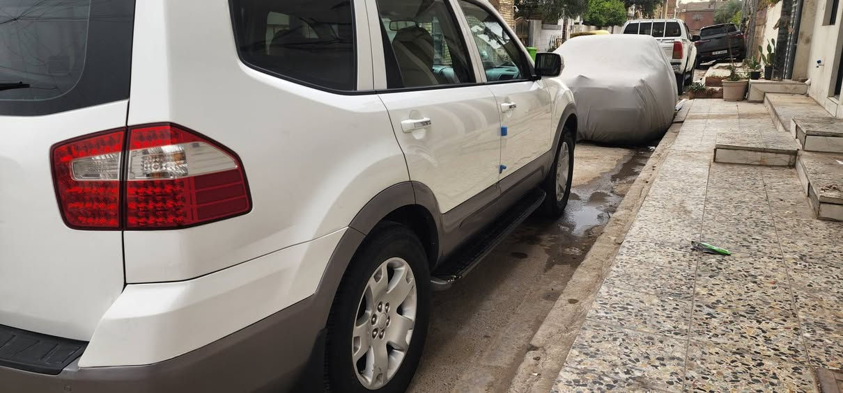 السلام عليكم مهافي موديل 2012 خليجي فول صبغ دعاميات فقط منظومه غاز السعر 155$ ورقه ***********
