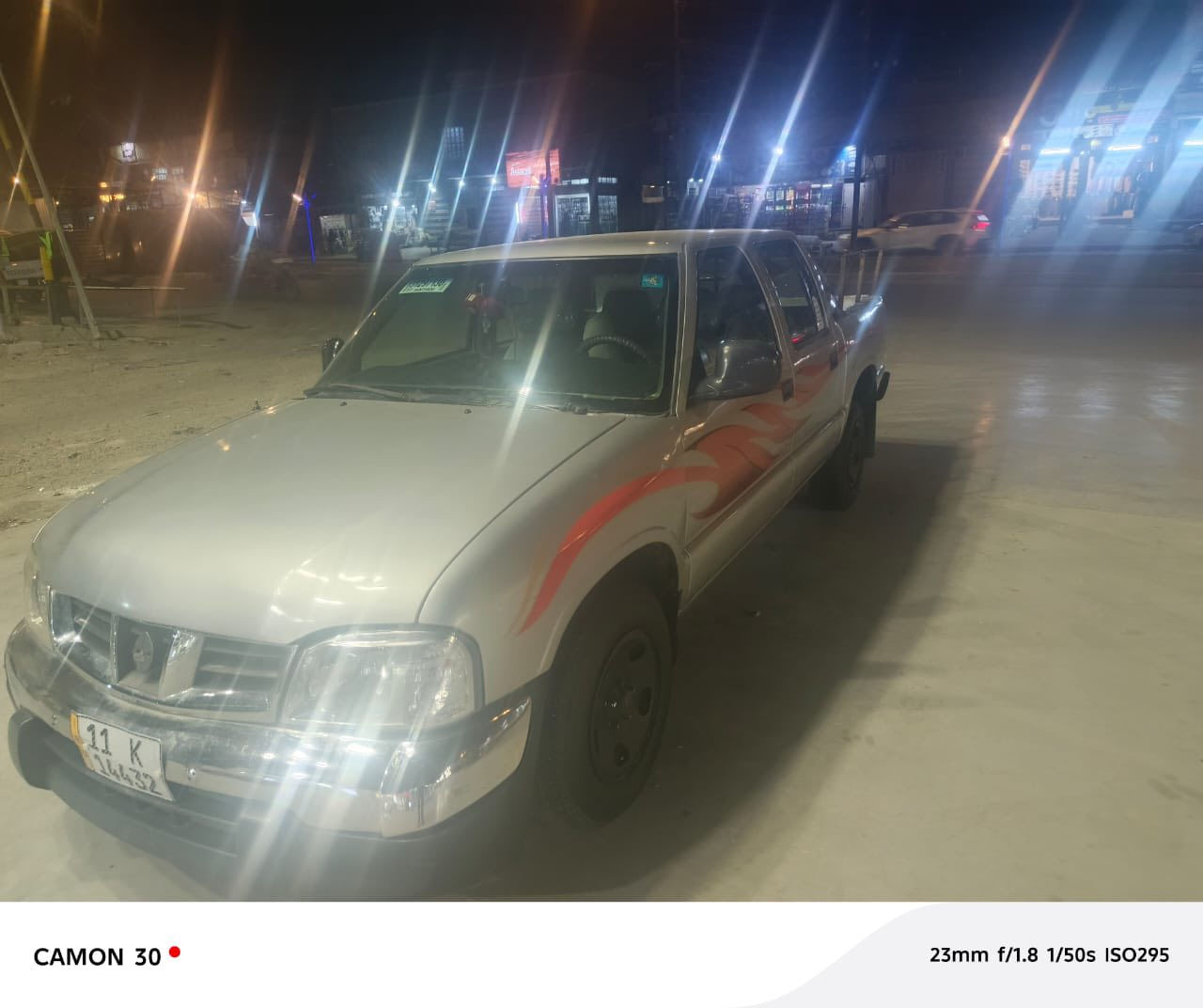 السلام عليكم للبيع بيكم جي ام سي موديل 2000 كير ومحرك بطة السيارة مصبوغة عام  تحويل ثاني يوم هزّة جديدة السعر 54 ورقة وبيها مجال للطيبين مكلف بالنشر للتواصل مع صاحب السيارة للاتصال بالرقم ***********
