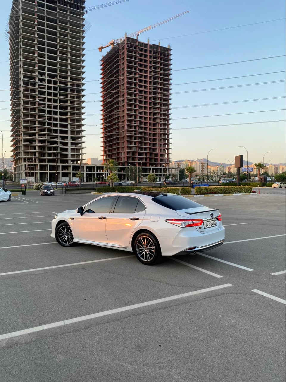 Toyota Camry XLE 2024 
السيارة كلين تايتل بدون اي ملاحضة 
مواصفات روسية  داتاشو بانوراما ٥ كاميرات 
داخل قيسي الگيج الكتروني 
يعني السيارة تجي فولل فولل مواصفات
ماشية ٣٥ الف كيلو 
السيارة تجميع صيني عل منافيست يابانية الأصلية 
سعر مميز ٢٤٤$ ورقـة و بيها مجال 
للمزيد من المعلومات اتصل على هذا الرقم 
كورك-واتساب
(***********) سميل, دهوك
