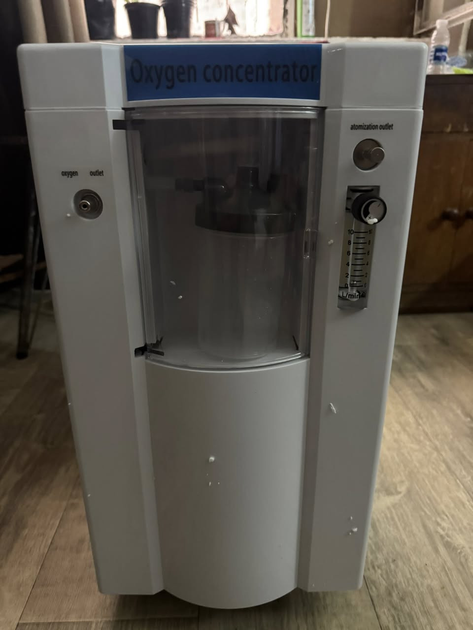 مرحبا اخوان  مولد او جهاز اوكسجين 10 لتر 
مشتغل 4 ايام فقط للبيع جديد نظافة 100/100 السعر 500 اني مشتري 950 الف من السعدون قبل شهر  
*********** ابو احمد مكاني بغداد
