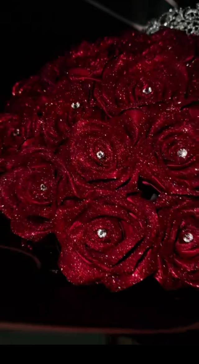 السلام عليكم
يتوفر باقه ورد 💐
الباقه 10الاف. 
يوجد كتابات واعبارات فوق الباقه 💐


**إذا كنت صاحب هذا الإعلان وتريد حذفه لأي سبب، رجاءا أرسل رسالة إلى الدعم الفني**