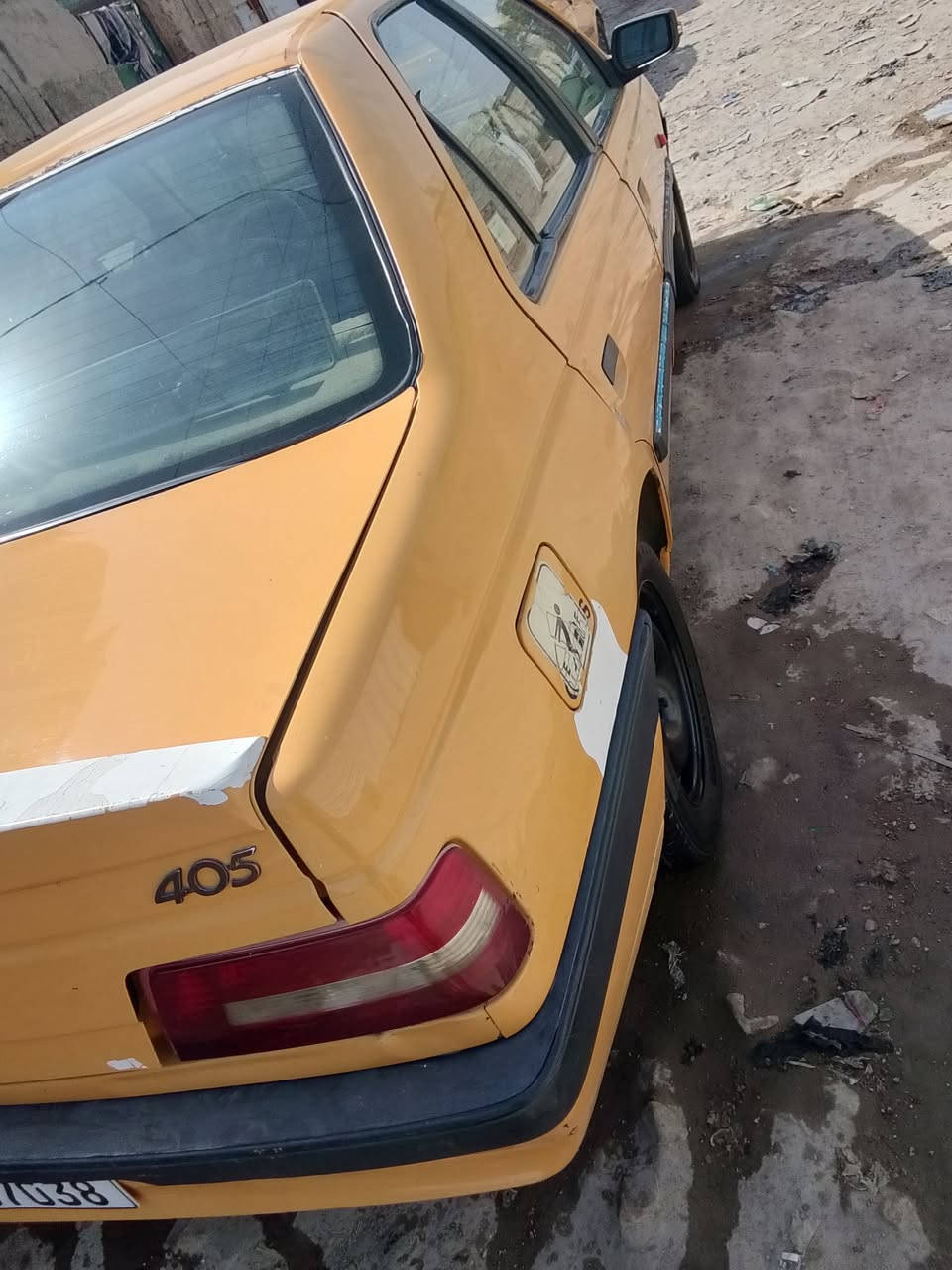 السلام عليكم بيجو لميس موديل 2015 سياره جاهزه مصفره غرامات وهيئه المكان الحريه سياره كهربائياتها كامله تخم تاير جديد السعر 35 واللي يحب يتصل على هذا الرقم والشراي بخير ويتدلل *********** ما متواجد على الفيس اللي يحب يتصل
