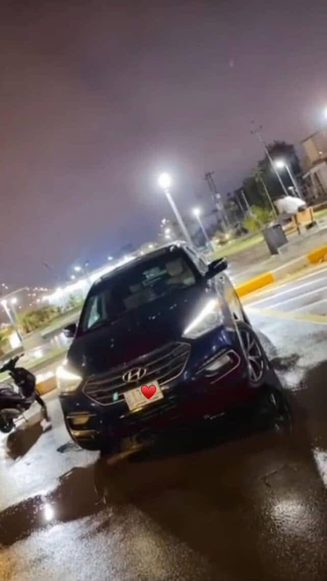 سنتافيا 2018 1/1
بنراما 
شاشة كبيرة 
حساس امامي
حساس خلفي 
اشاير بالمري 
كامرات بالمري
كامرة امامية 
تدفئة بالستيرن
تصوير [اقمار صناعية]
جنطة كهربائية
كشنات كهربائية+تدفئة تبريد
مكينة 2000 تيربو ✈️ 
بصمة ابواب والصندوق 
مري قلاب الجانبية مع البك 
5 راكب
حساسات تايرات رقمي 
شاشة كبيرة
نضام GPS خرائط 
تحكم جهتين ستيرن 
يدات نيكل 
مري عاكسة للضوء
دبل اكزوز
رام+اوكس+بلوتوث 

السعر :
172وبيها مجال
رقم بصرة حرة تحويل مباشر 
السيارة حادثها جاملغ وبنيد
مكان السيارة الناصرية مركز 
للاستفسار ؛ ***********
