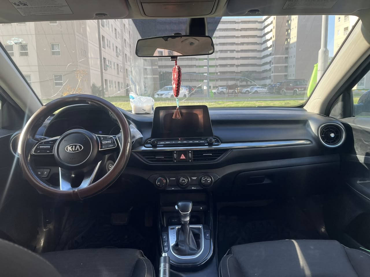 فورتي ٢٠١٩ ex وارد امريكي حادثها بنيد وجاملغ بدون دواخل  محرك دوش ٢٠٠٠ مواصفات ex معروفة السعر ١٢٠ ورقة 
رقم الهاتف : ***********
