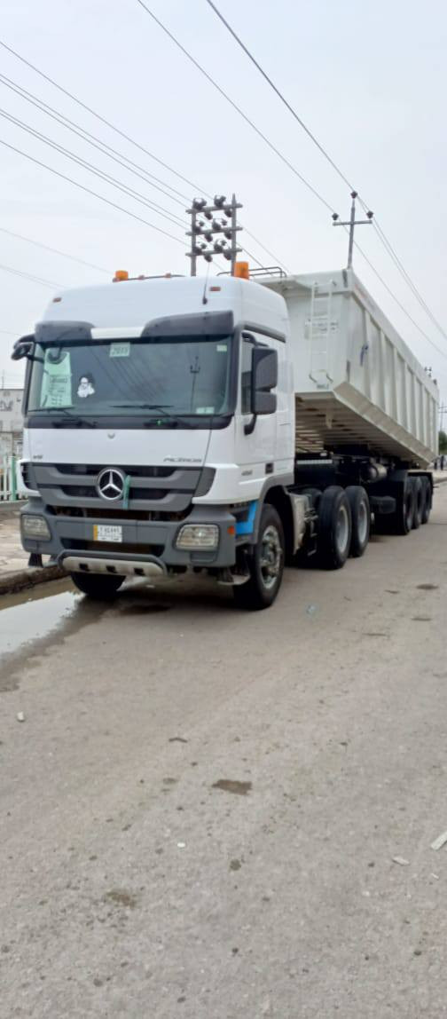 سلام عليكم سياره للبيع اكتروز  فحل هيه وعربانته رقم بصره شراي بتصل ***********
