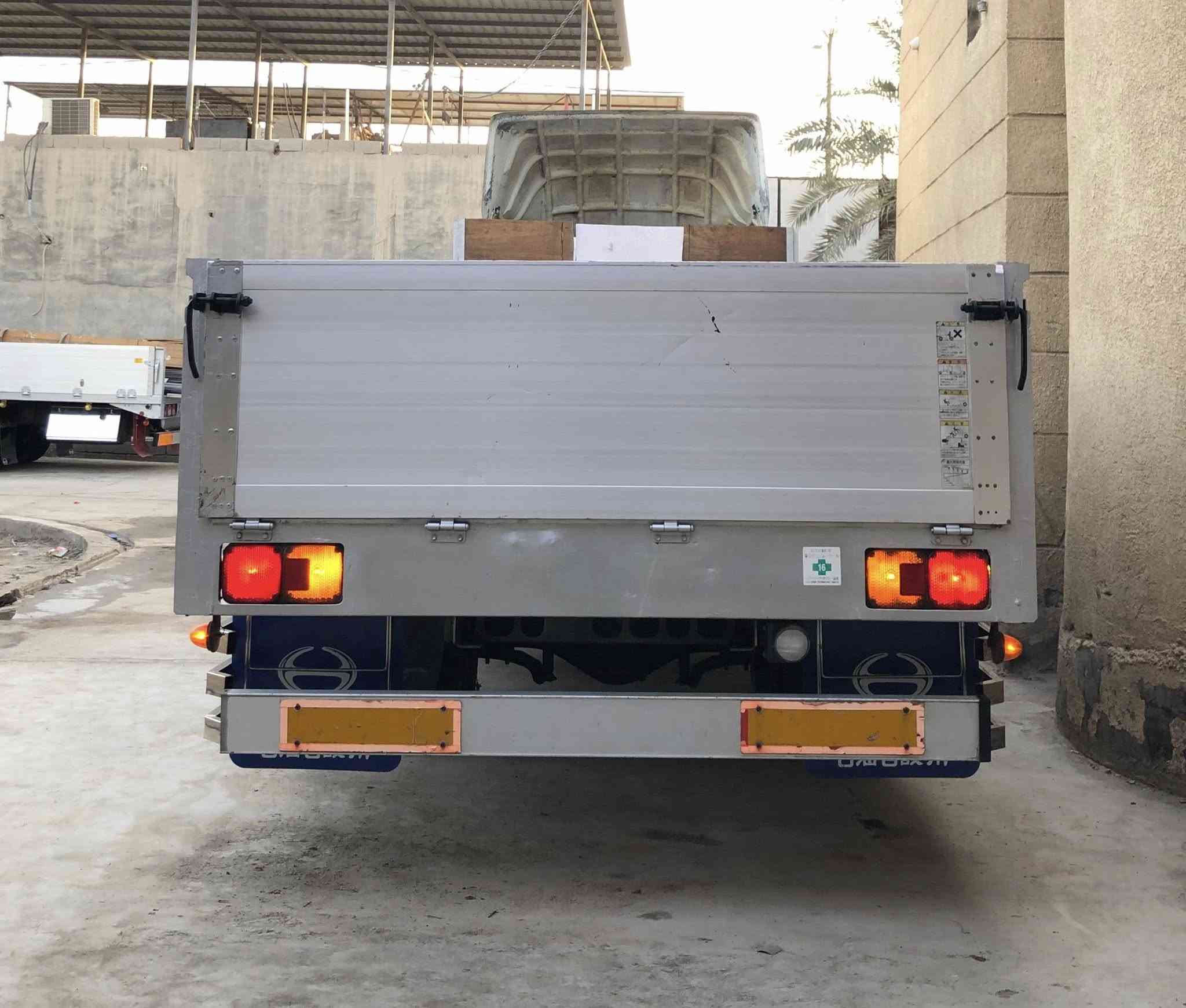 #ياالله #السلام #عليكم  هينو شيطان دخول جديد للبيع 💯

محرك 80 فول عادي ✅ طول البدي سته وربع 💯

للاستفسار 📱
*********** 📞
***********📞

العنوان 📍البصره ابو الخصيب حمدان 🚚🚛

#بصره #ناصريه #سماو #دوانيه #حله #كربلاء #نجف #بغداد
