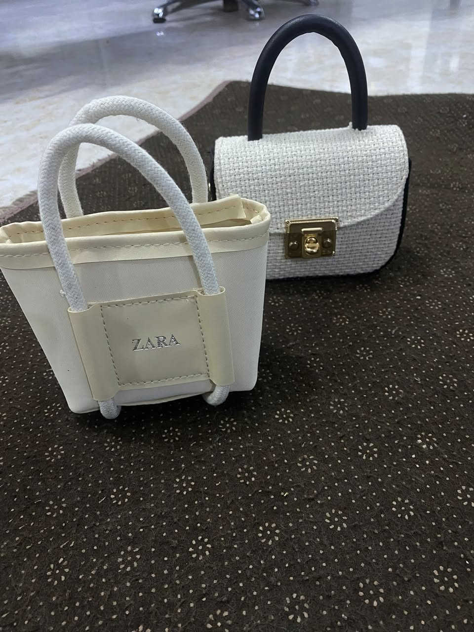 تتوفر خدمة توصيل لجميع محافظات العراق


**إذا كنت صاحب هذا الإعلان وتريد حذفه لأي سبب، رجاءا أرسل رسالة إلى الدعم الفني**