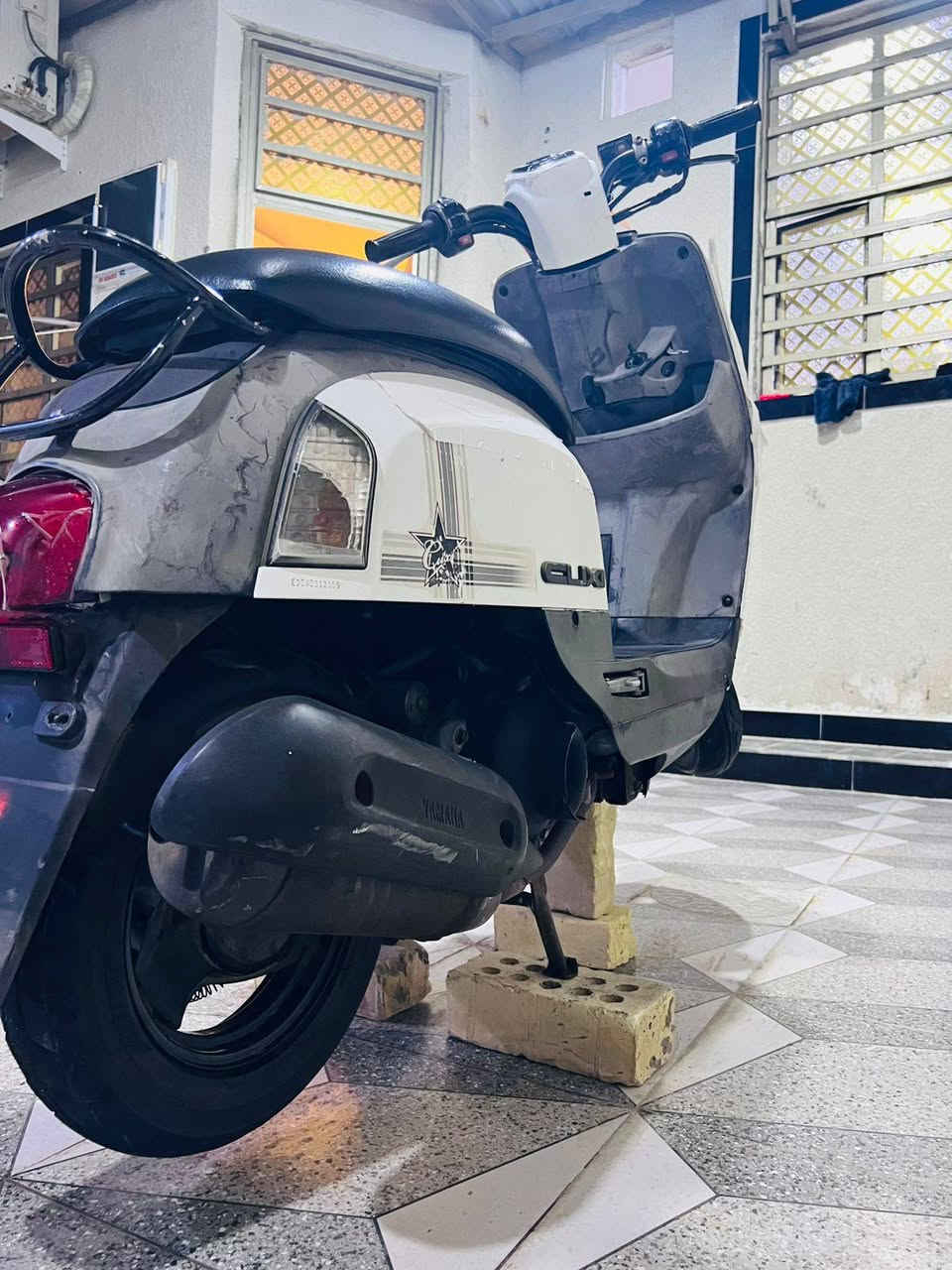 سلام عليكم دراجه بوليس نوزل صار له شهرين نزاله رمبه بوشه 49 بلاديه دراجه طفرات ختم واحد وهي شاصي سعر 950 مكاني بصره رقم الهاتف ***********
