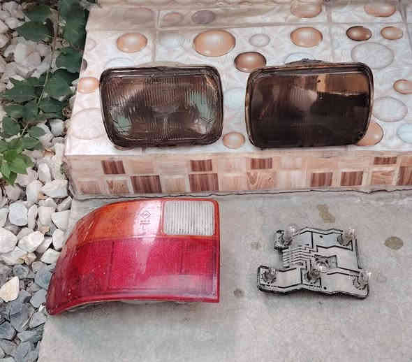 كبات اوبل بلادي السعر 22 بك لايت
 اوبل استرا مع قاعدة كلوبات السعر 10
لايت امامي مال مازدا صرصر السعر 10 مكاني كركوك ***********
