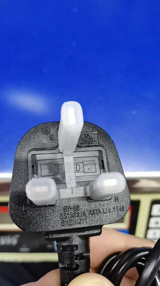 داتا شو للبيع فخمة 
مواصفات موضحة بالصور. 

***********
