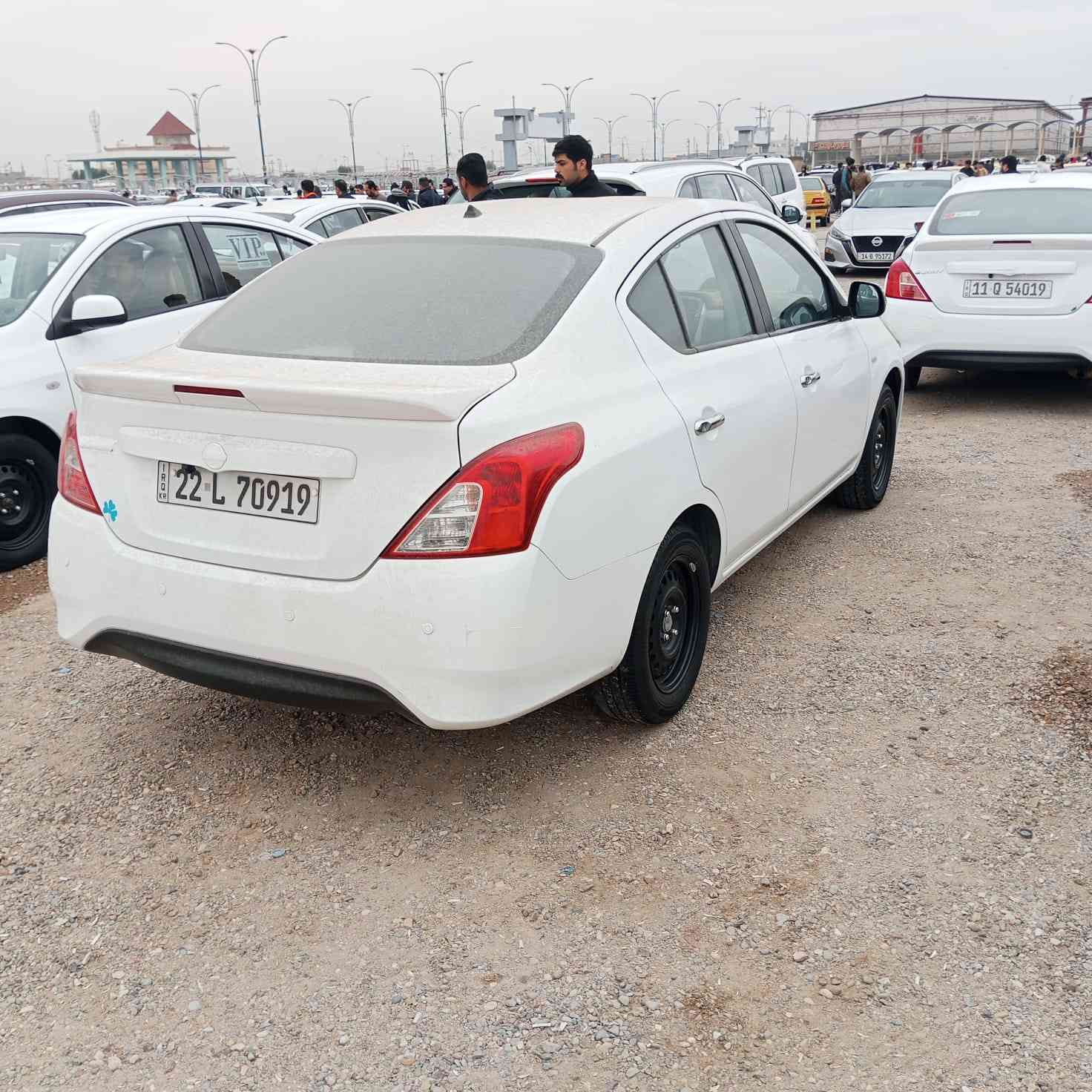 السلام عليكم نيسان سني هندي كفاله عامه كير مكينه تبريد كفاله ماشيه 60 الف ١٢٤ وبيها مجال رقم الهاتف ***********
