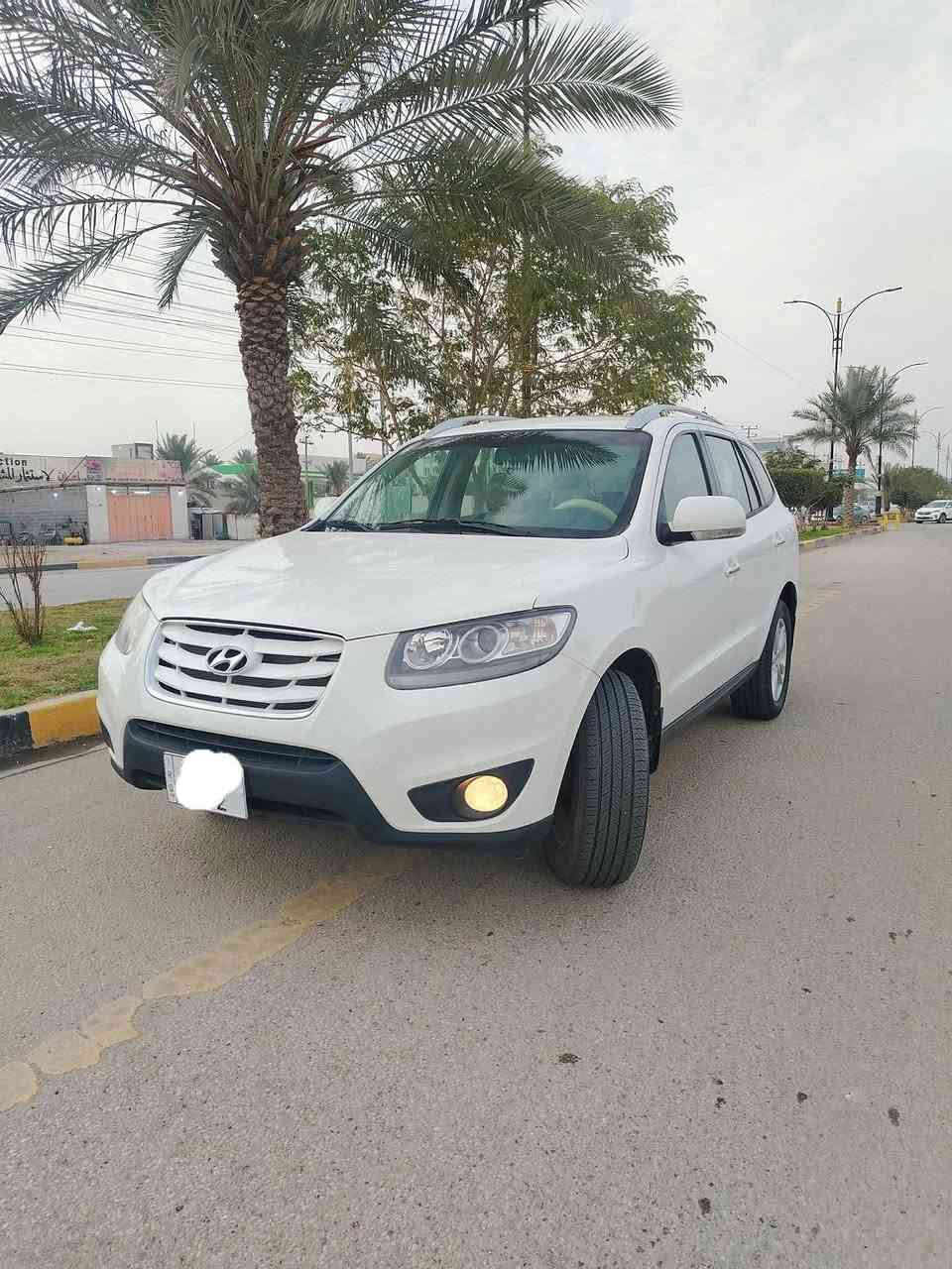 السلام عليكم
السعر 170 رقم مميز
هونداي سنتافي خليجي 2011 
كفاله حته من البارد
سياره جديدة 
رقم بابل رقم مميز بسمي 
مواصفات سياره 
7راكب 
3قطع تبريد 
حجم المكينه 3500
كامرة 
تحكم ستيرن جهتين 
فتحه سقف 
فورويل 
سيارة بسمي رقم دولي جديد 

عنواني كربلاء الحسينيه الوند
الاستفسار اتصل. ***********
