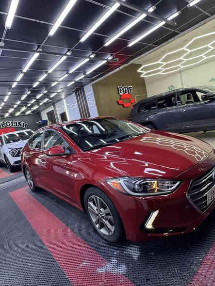 السلام عليكم النتر 2018 امريكي للبيع 
حادث امريكا بنيد فقط وصار بيها هنا ببغداد بابين صبغ وموجود السونار بالمنشور 
للبيع ب 118 وبيها مجال 
للاتصال ***********
