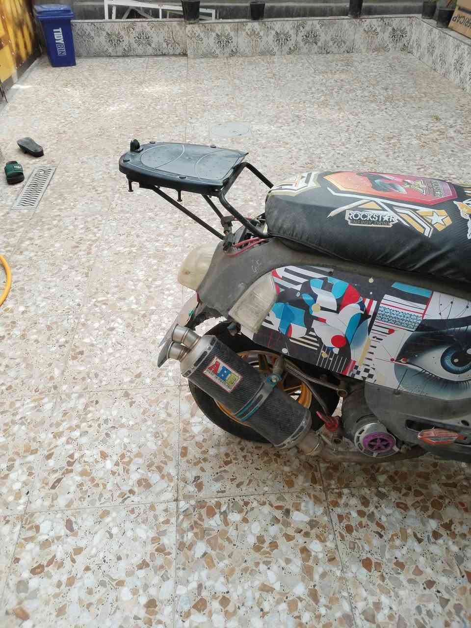 السلام عليكم
دراجة ماكس بوليس للبيع 
دراجة بوشة ٥٥ شلعة فول 
دراجة نظيفة كلشي مابيهة 
كهربئيات شغالة فقط عايزة سلف تبديل 
وكابريتة تنظيف صار لي شهر ونص تقريبا ما مشغلهة 
دراجة شوفت عينك محتاج وارد ابيعهة 
السعر650 وبيهة مجال حك الجية ولو ما محتاج ما ابيع 
دراجة كلشي مابيهة الشراي يدخل خاص وهاذة رقمي هم 
بي واتساب  ***********
