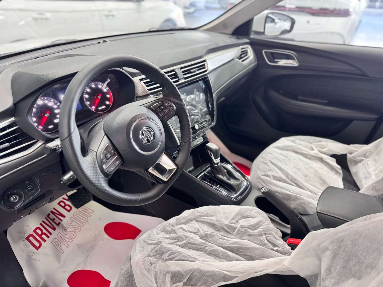 MG5.STANDARD 
موديل 2025 سعري 101$$ 
مواصفات .شاشه..ڤؤليؤم 
ویل كروم.تحدید سرعه‌.زمان٦ساڵ
موبایل:***********
پیشانگای تۆپ كارس اربیل ١٠٠م أربيل, العراق
