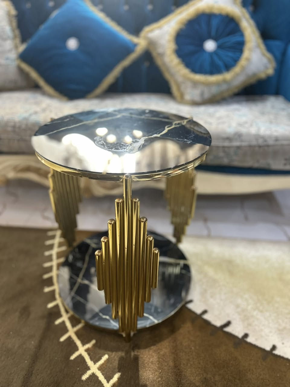 سلام عليكم تخم قنفات تركي درجه اولى قنفه كبيره مع ٤ كرسي  جديد ابيعهم لان مساحه ماعندي اريدهم ٣٠٠ قفل مع الطبلات وبالعافيه على الي ياخذهم


**إذا كنت صاحب هذا الإعلان وتريد حذفه لأي سبب، رجاءا أرسل رسالة إلى الدعم الفني**