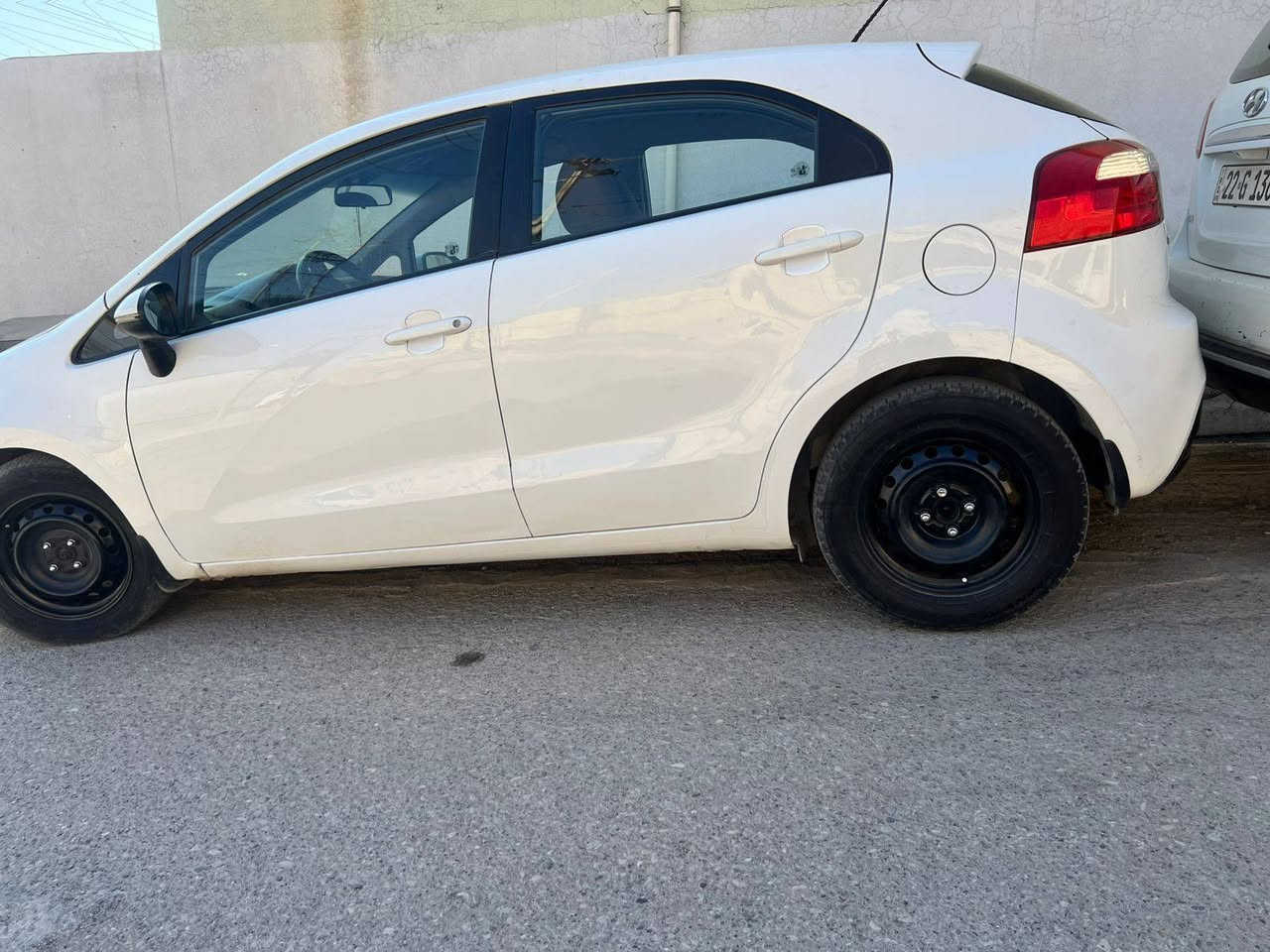 السلام عليكم
كيا ريو. موديل 2014 لتفاصيل
***********
