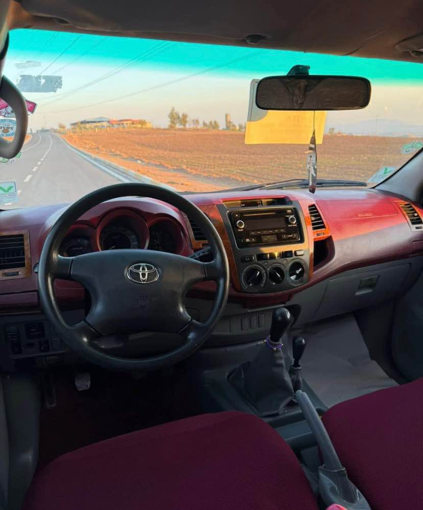 تویتا مەرزیە مۆدیل 2008 کرایتە 2014 گیر مەکینە ئەکسل تەقە رەقە بەشەرت سەنەوی تا 2030 نویە سەیارەکە سبوخ حامە بەس بەس جەمپیکی پیشەوەی هەیە شانسی بەشەرت سەیارەکە سحودیە فۆرمیکایە ناو سورە جوارجام کارەبایە بتل ABS بۆ زانیاری زیاتر ژمارە مۆبایل *********** یان *********** سحر ١٤٥ کەمه ک مەجال أربيل, العراق
