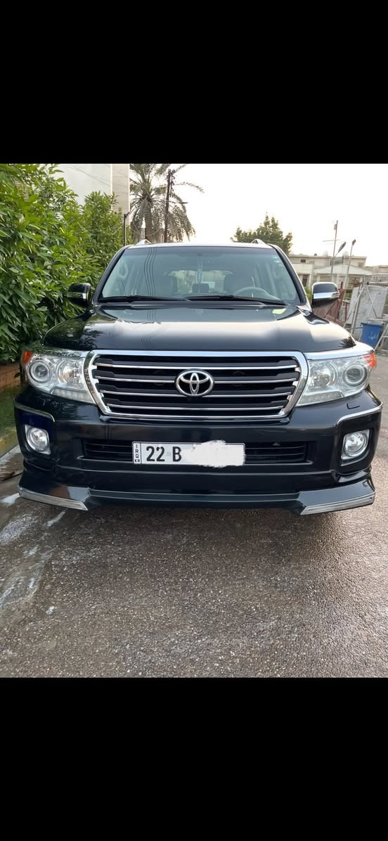 السلام عليكم
لاندكروز
2015
للبيع
محرك 6سلندر 

رقم اربيل انكليزي
فول مواصفات
بانوراما
مري شفط
مري قلاب
نضام دخول ذكي
كامره أخلفيه
حساسات
بلوتوث
شاشة اصليه
ثلاجة
ايكو
ليد نهاري
نضام ترحيب
وباقي المواصفات المعروفه
فقط باب السائق كلير اثر شخط 
المكان/ بغداد السيدية 
*********** واتساب
