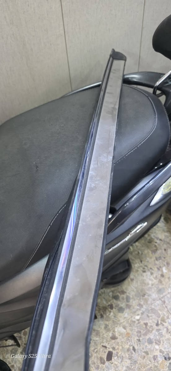 تحيه طيبه
مسجل هارتوب طابقين 
شغال وبلادي 
ومطريات بلاديات 
كراون اصليات 
قيم بما يرظى الله 
***********
