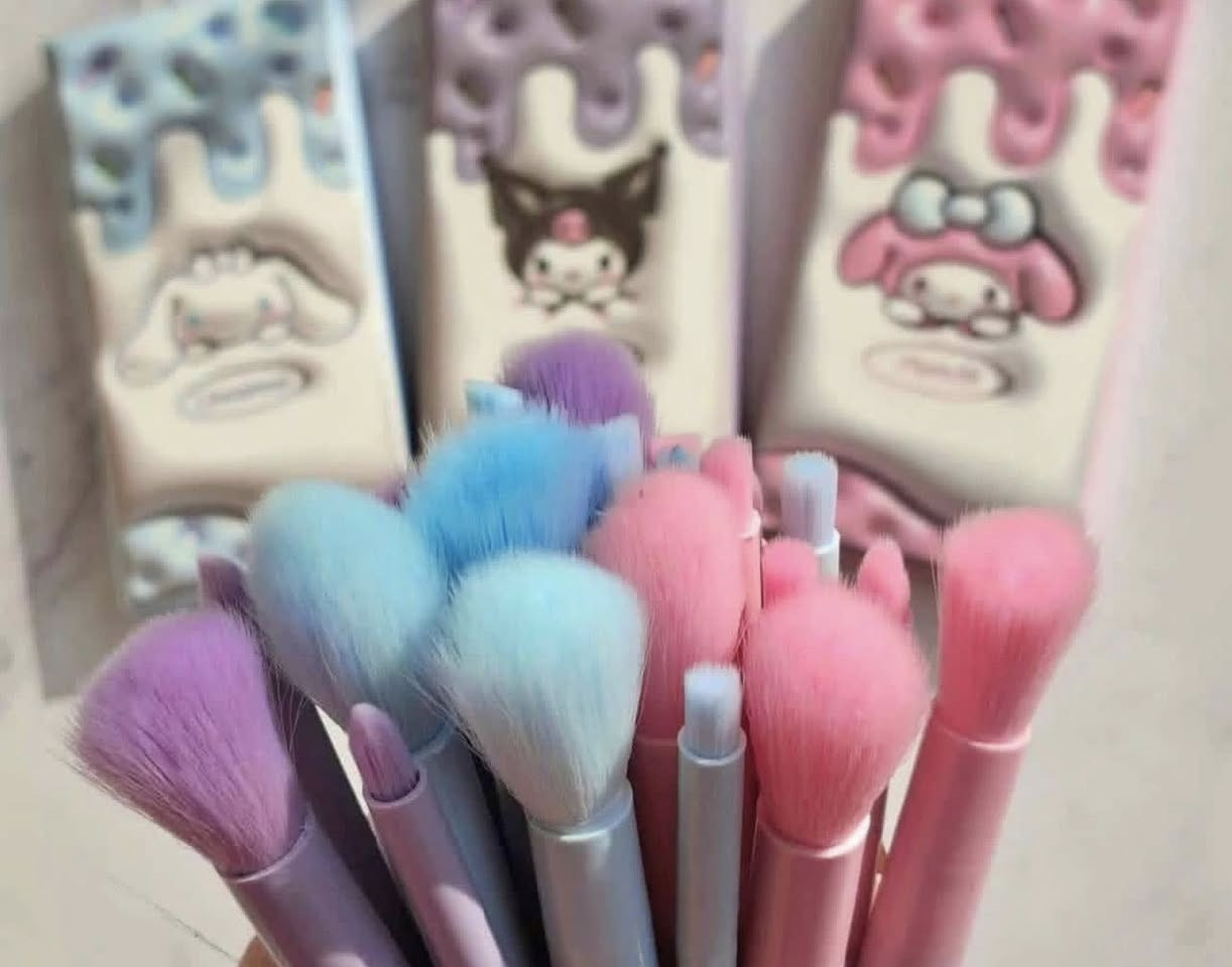 متوفر فرش مكياج ميني تنفع بالحقائب الوانه تجنن 🩷💛🩵💜💚ناعمه ع البشره سعر 3فقط يوجد لدينا خدمة توصيل صلاح الدين بلد الف وجميع محافظات العراق


**إذا كنت صاحب هذا الإعلان وتريد حذفه لأي سبب، رجاءا أرسل رسالة إلى الدعم الفني**