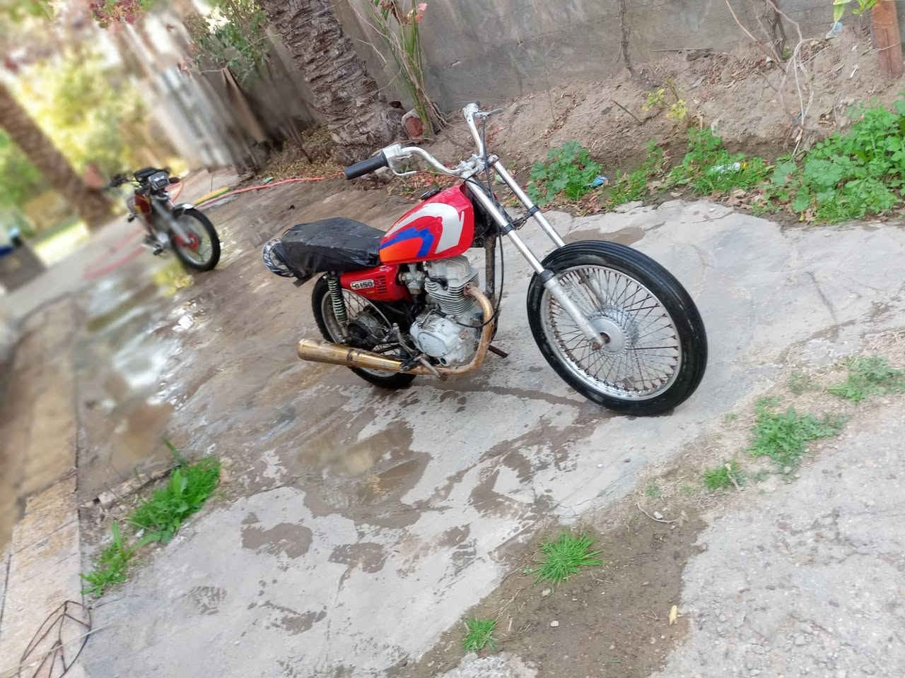 نامة موديل 18محرك سيفان خير من الله محرك نضيف تايرات جدد كلك السعر 190وبيهه مجال مكاني بابل محاويل رقم الهاتف ***********
