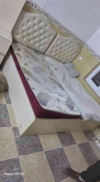 سلام عليكم عندي هاي ٢جربايه ويادوشك كامل لل بيع مابي عيب وجومال سيستم صندوق ومغزن سعركل واحدويادوشك ١٠٠الف وبي مجال عنوان سليماني ***********واتساب وفايبه ر و***********وتساب وفايبه ر
