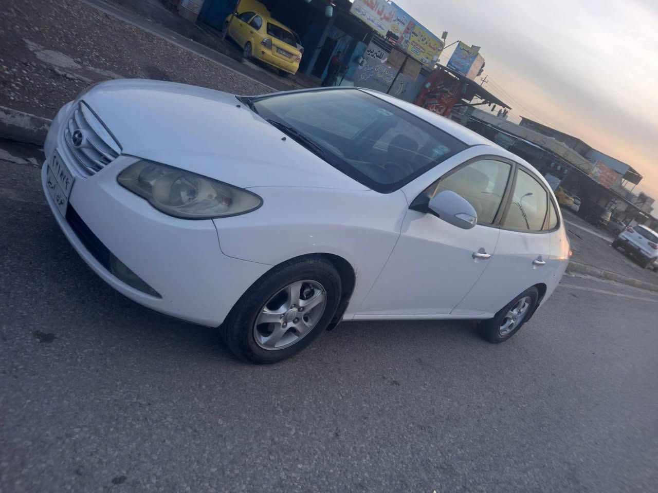 النترا موديل 2011
رقم اربيل سنويه باقيلو 8 تشر كابون بي شرط التحويل من الشرعي محرك شرط 16شرط مامفتوح 
كير توماتيك اصلي شرط 
صبغ مابيها شرط فقط بارد اموضح بل صوره البارد 
طخم تايرات جديد طخم كدام وره جديد 
مكاني برطله  
***********
***********
